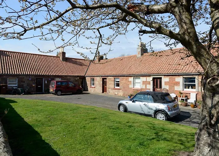Charming Cottage In North Berwick With Sea Views